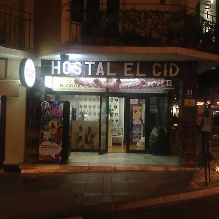 Tematico El Cid Penzion Fuengirola